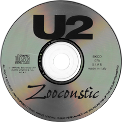 U2 zoocoustic backstage