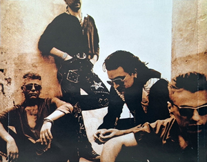 U2 The Best Of 1990-2000 & B-Sides